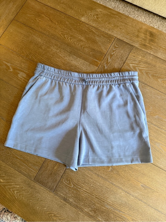 lululemon athletica Pants - Lululemon Blue Gray Pull-On Athletic Shorts Size 14